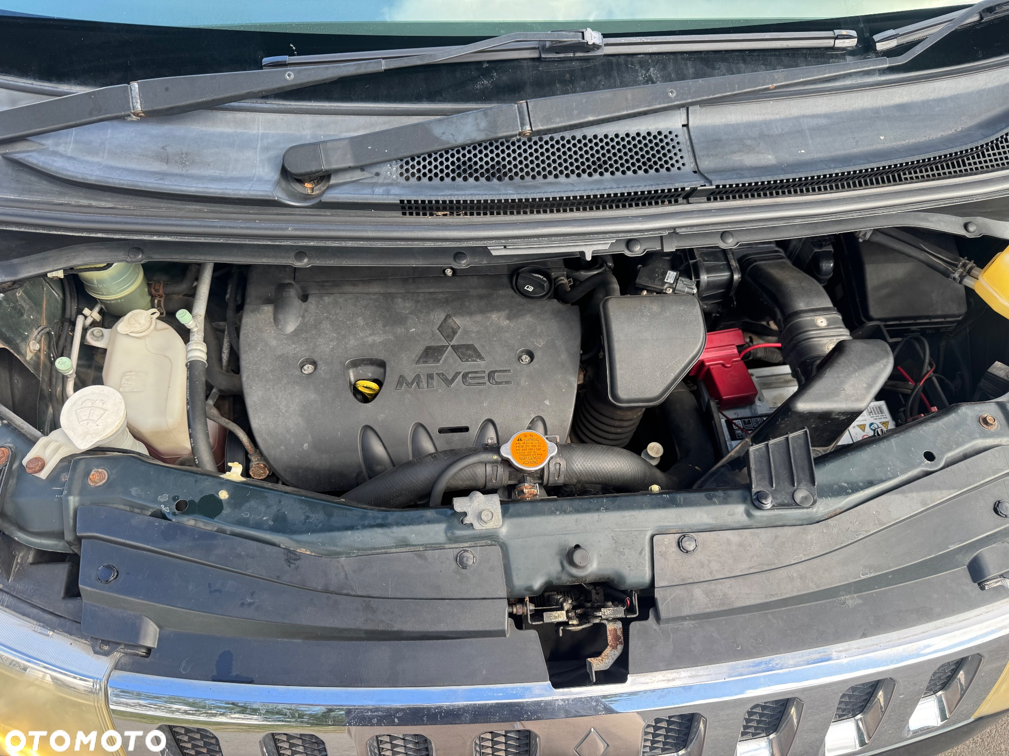 Mitsubishi L400 - 38