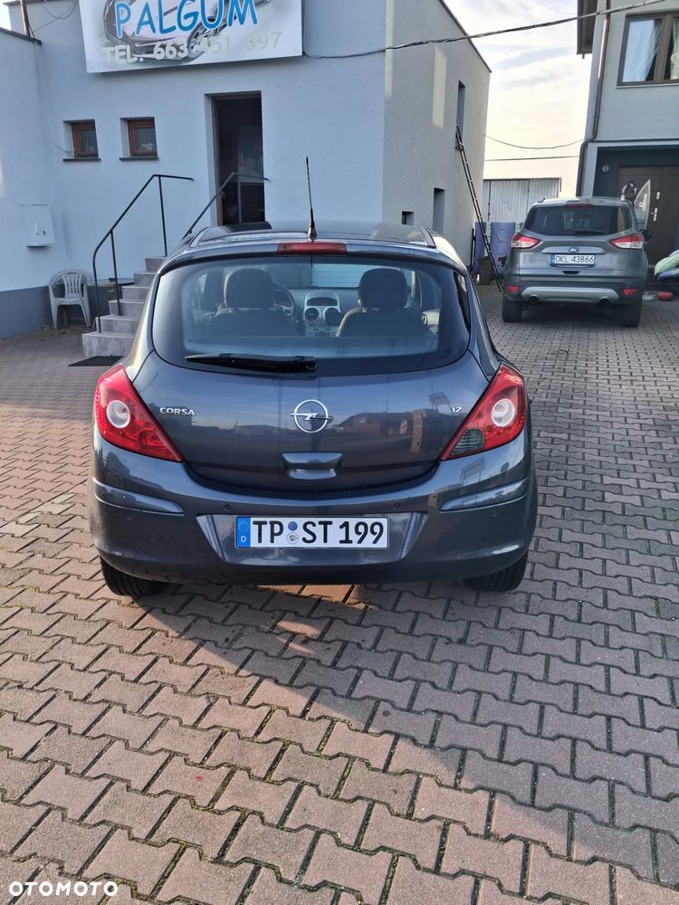 Opel Corsa - 2