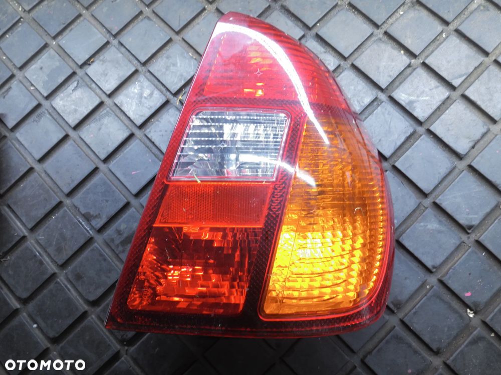 RENAULT THALIA I LAMPA PRAWY TYŁ PRAWA TYLNA WTYCZKA INSTALACJA VALEO POSIADAM 2SZT - 4