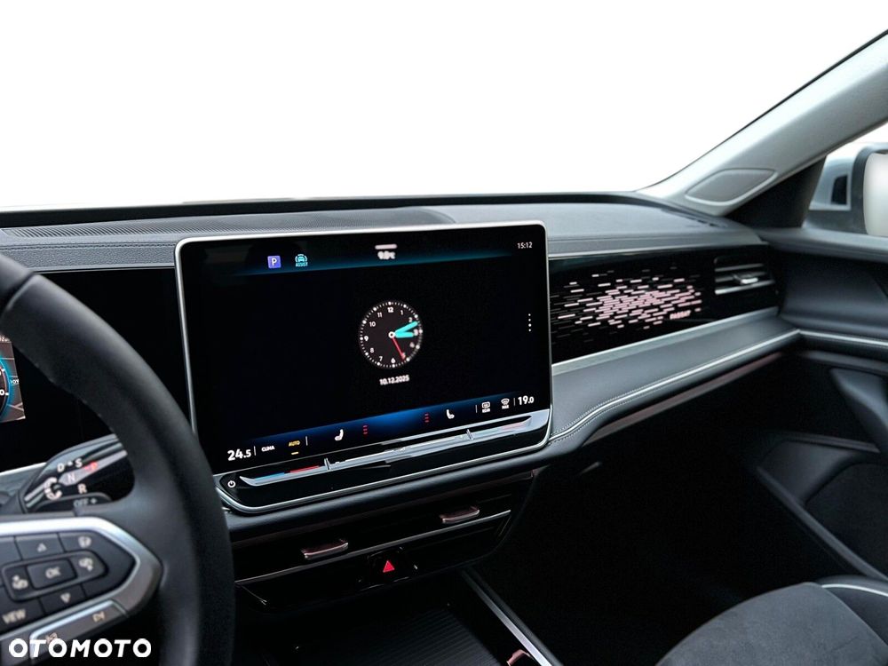 Volkswagen Passat Variant - 11