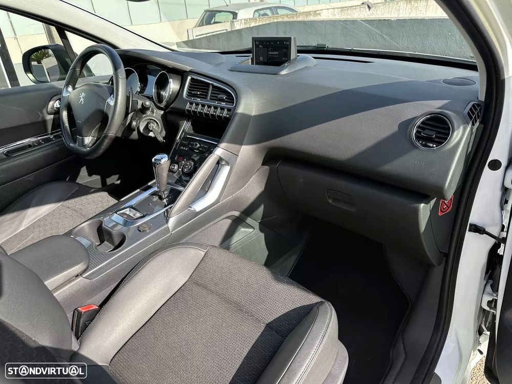 Peugeot 3008 1.6 e-HDi Allure 2-Tronic - 38