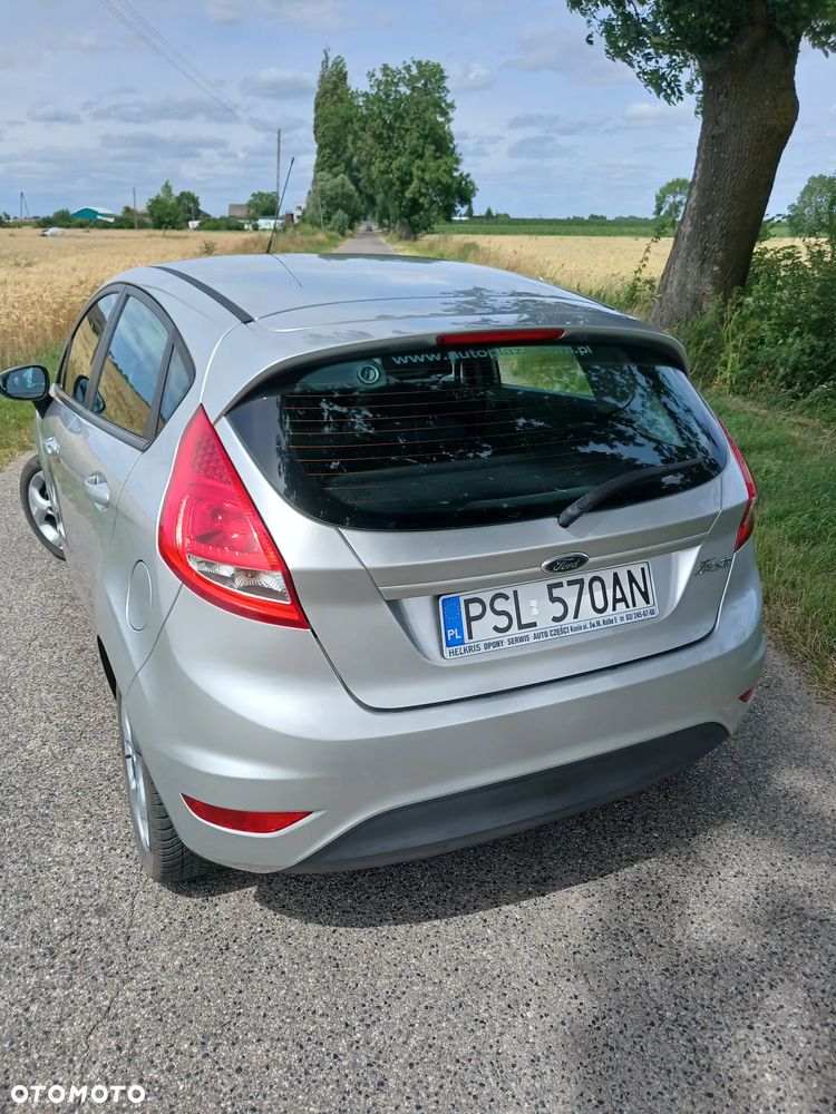 Ford Fiesta 1.25 Trend EU5 - 4