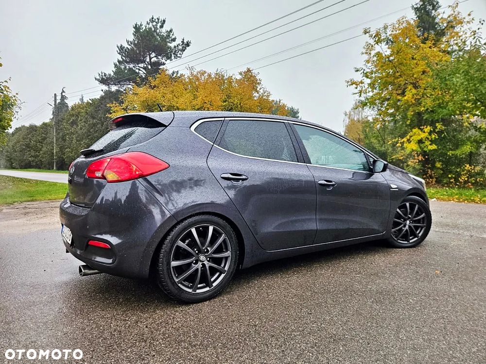 Kia Ceed 1.4 CVVT Spirit - 8