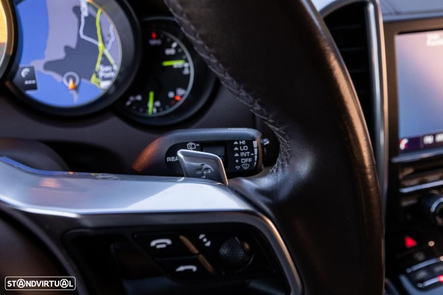 Porsche Cayenne S E-Hybrid - 49