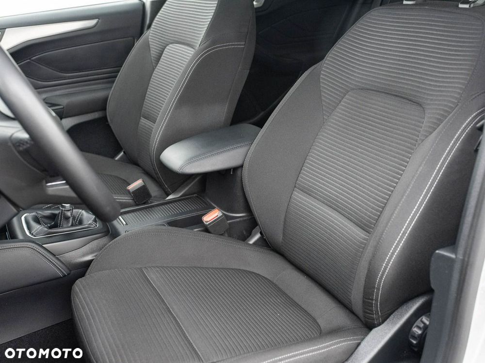 Ford Focus - 11