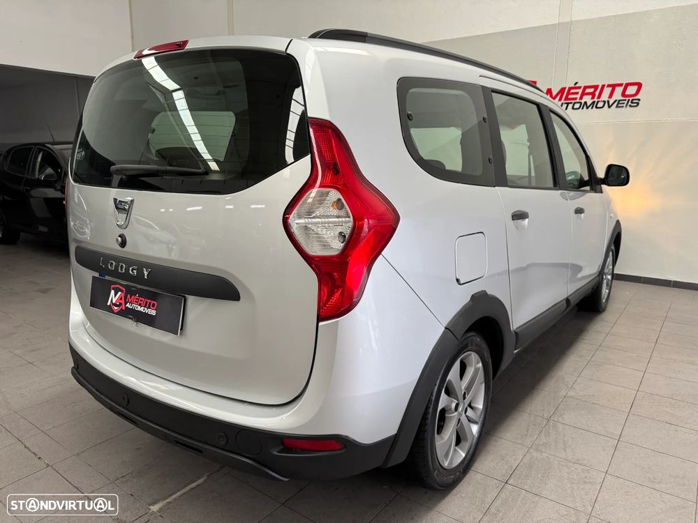 Dacia Lodgy dCi 110 Stepway - 6