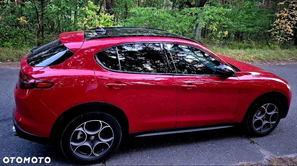 Alfa Romeo Stelvio 2.0 Turbo 16V AT8-Q4 B-Tech - 9
