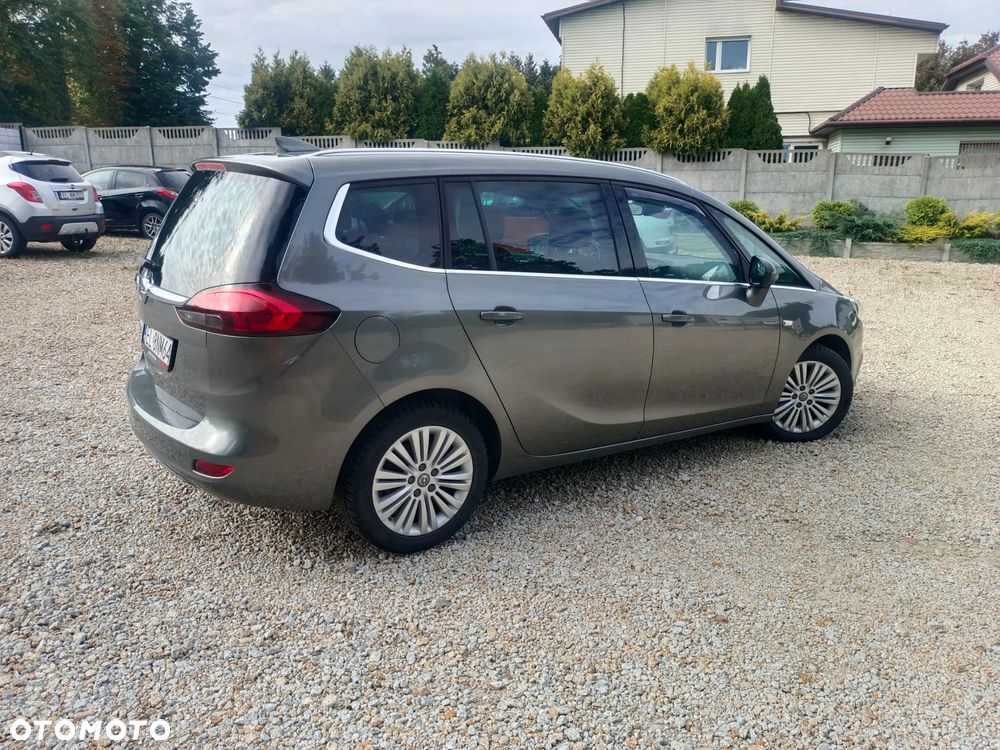 Opel Zafira 1.4 T Cosmo - 11