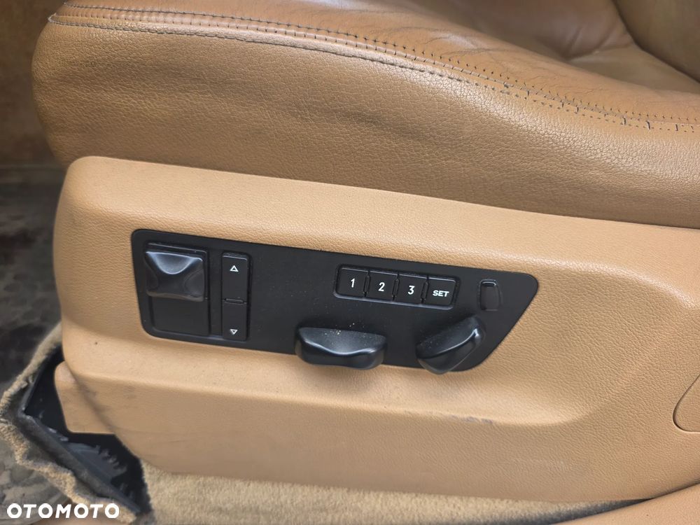 Porsche Cayenne S Tiptronic - 26