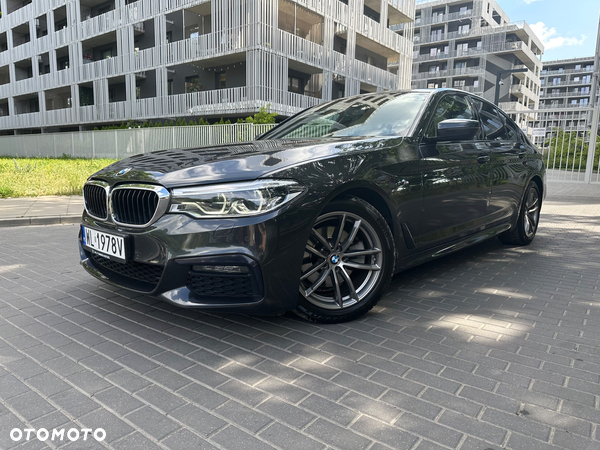 BMW Seria 5 520d M Sport sport