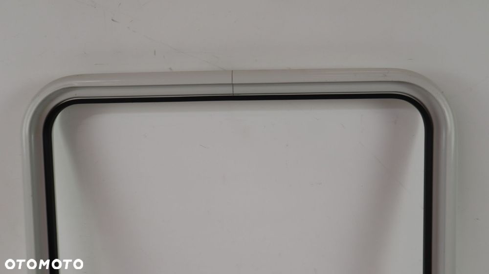KAMPER PRZYCZEPA KEMPINGOWA RAMKA OKNA 59,5 x 59,5 cm - 4