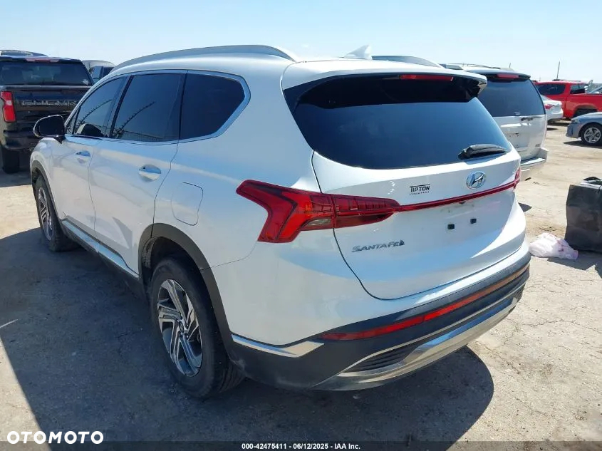 Hyundai Santa Fe - 3