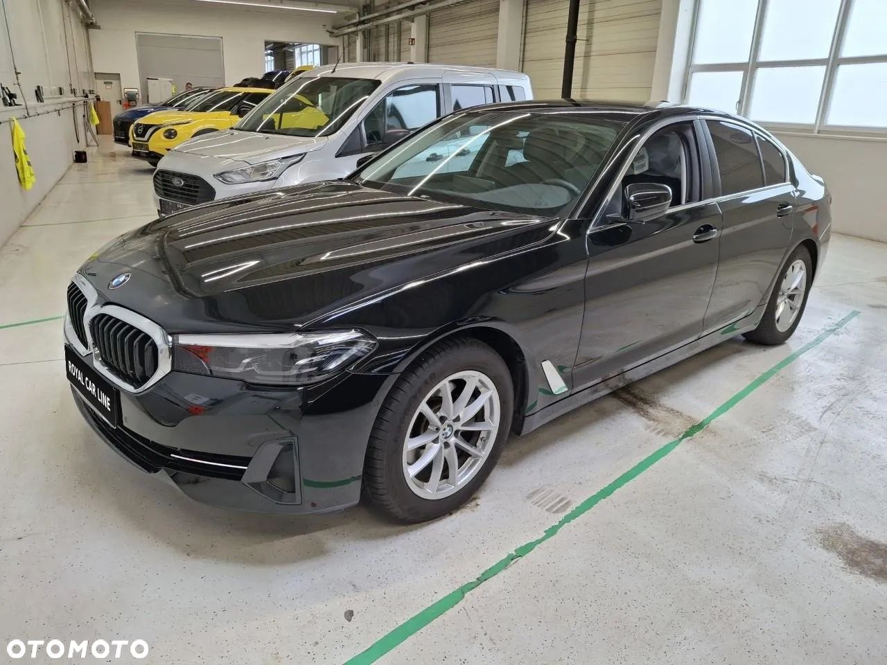 BMW Seria 5 520d xDrive - 1