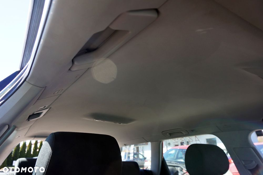 PODSUFITKA A4 B7 KOMBI  AUDI 2004-2008 - 2