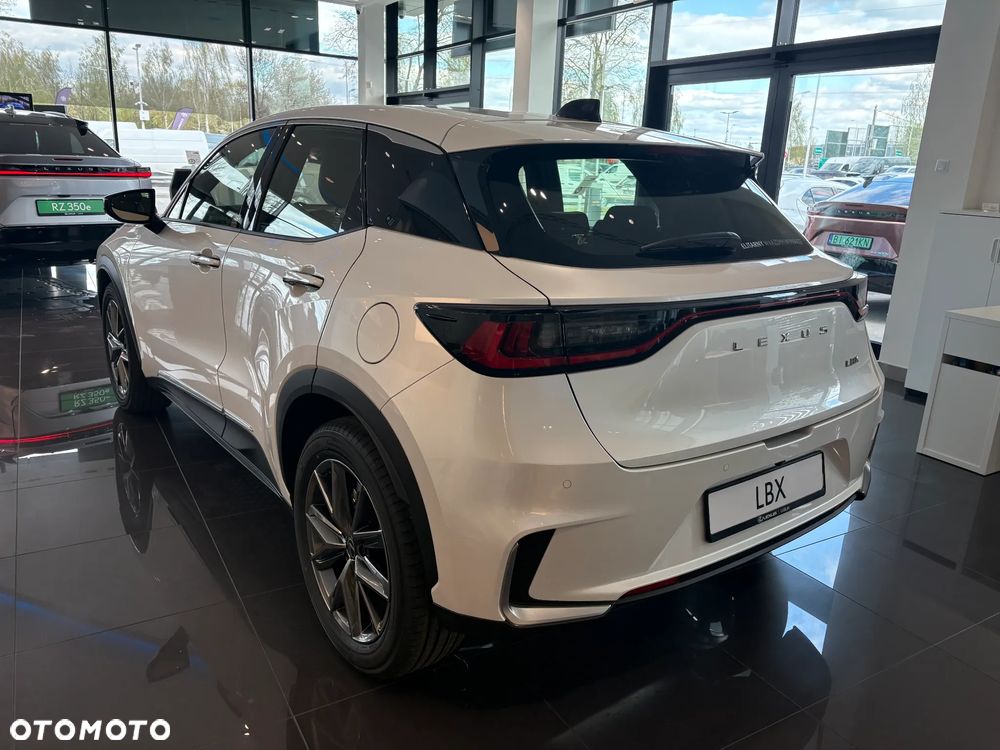 Lexus LBX 1.5 Hybrid Elegant - 3