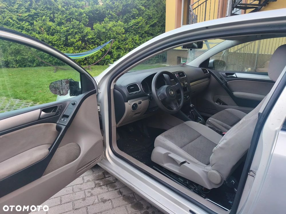 Volkswagen Golf - 9