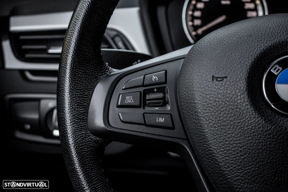 BMW X1 16 d sDrive Advantage - 14