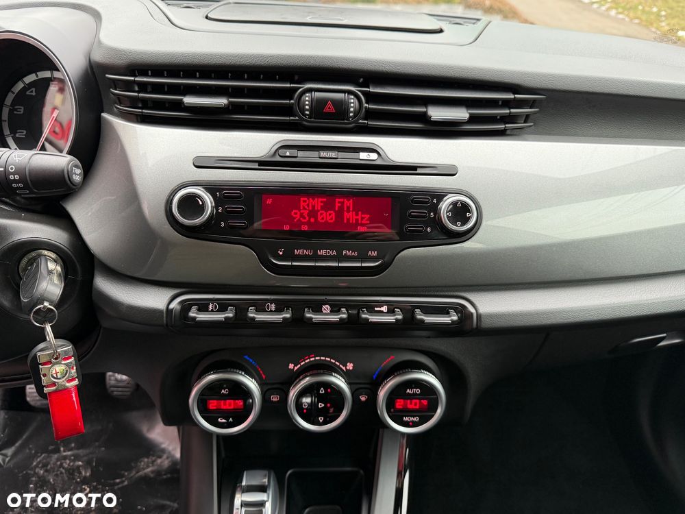 Alfa Romeo Giulietta 1.4 TB MultiAir Progression - 28