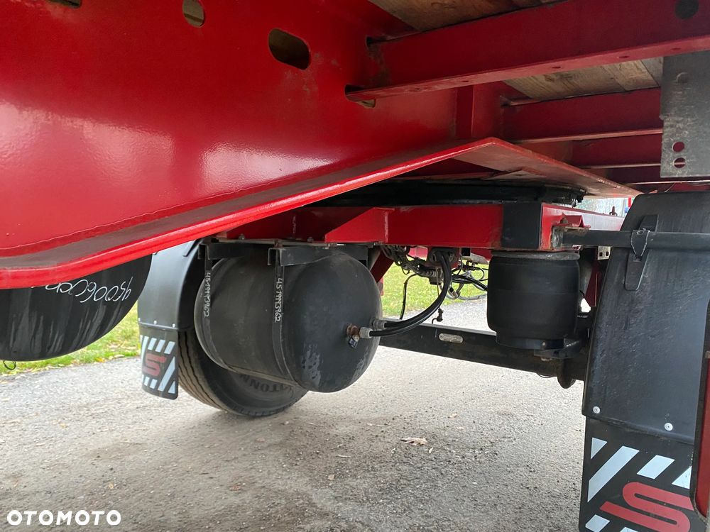 Schwarzmuller platforma z burtami - 2