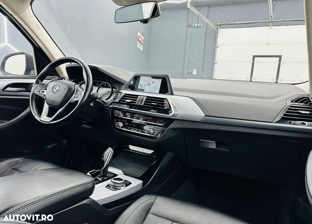 BMW X3 xDrive20d Aut. Advantage - 23