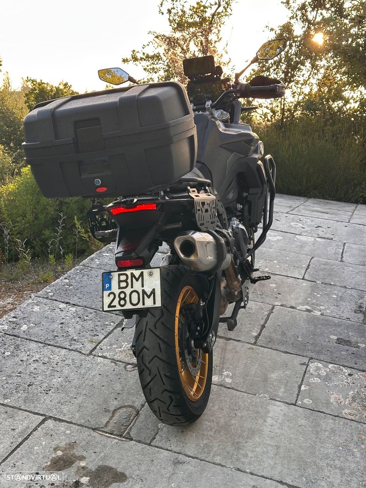 Voge 900DSX - 9