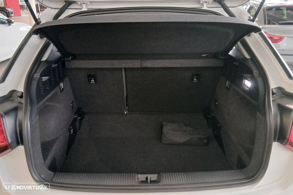 Audi Q2 30 TFSI Advanced - 15