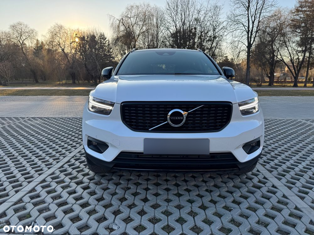 Volvo XC 40 T5 AWD R-Design - 19