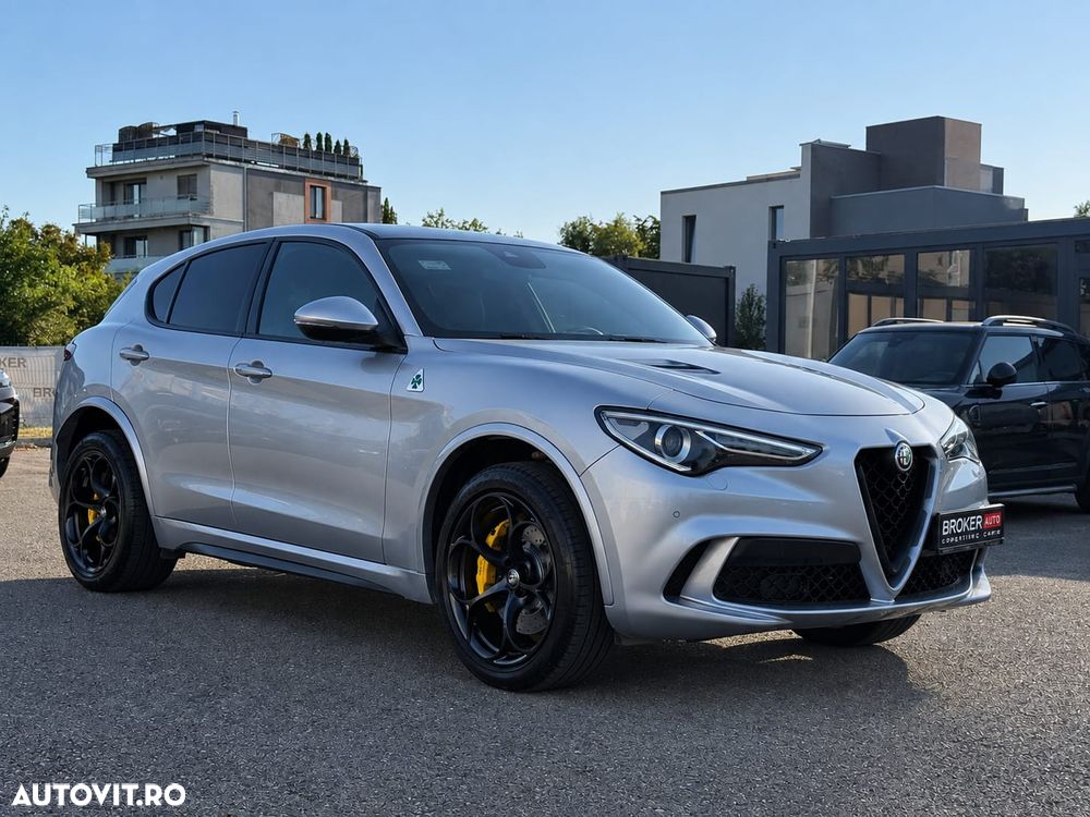 Alfa Romeo Stelvio 2.9 V6 Turbo AWD AT8 Quadrifoglio - 3