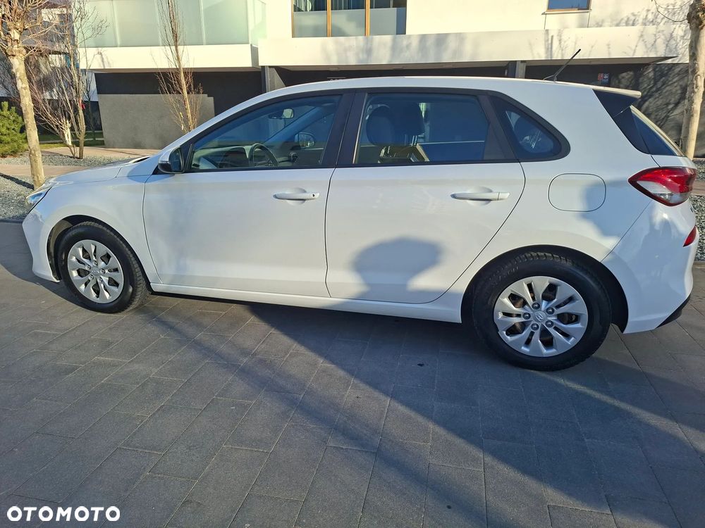 Hyundai i30 1.4 Classic + - 5