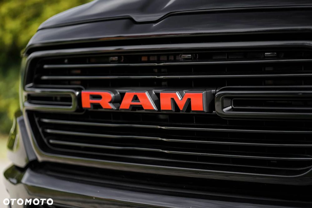 Dodge RAM 5.7 4x4 - 11