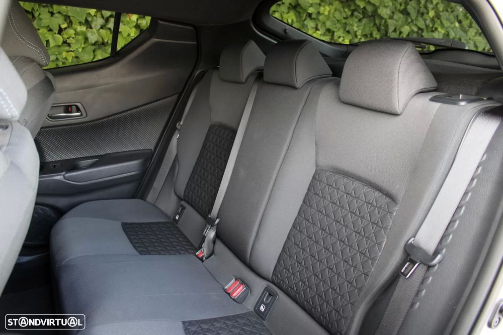 Toyota C-HR 2.0 Hybrid Exclusive - 15