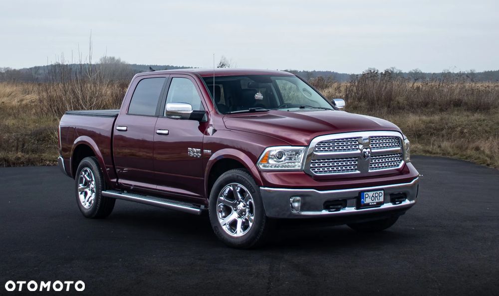 RAM 1500 5.7 Crew Cab Laramie - 1