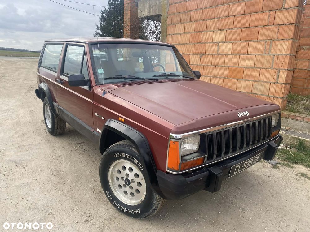 Jeep Cherokee - 22