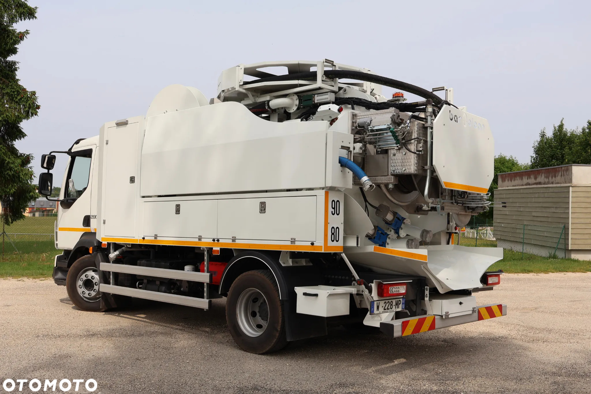 Volvo FL - 4