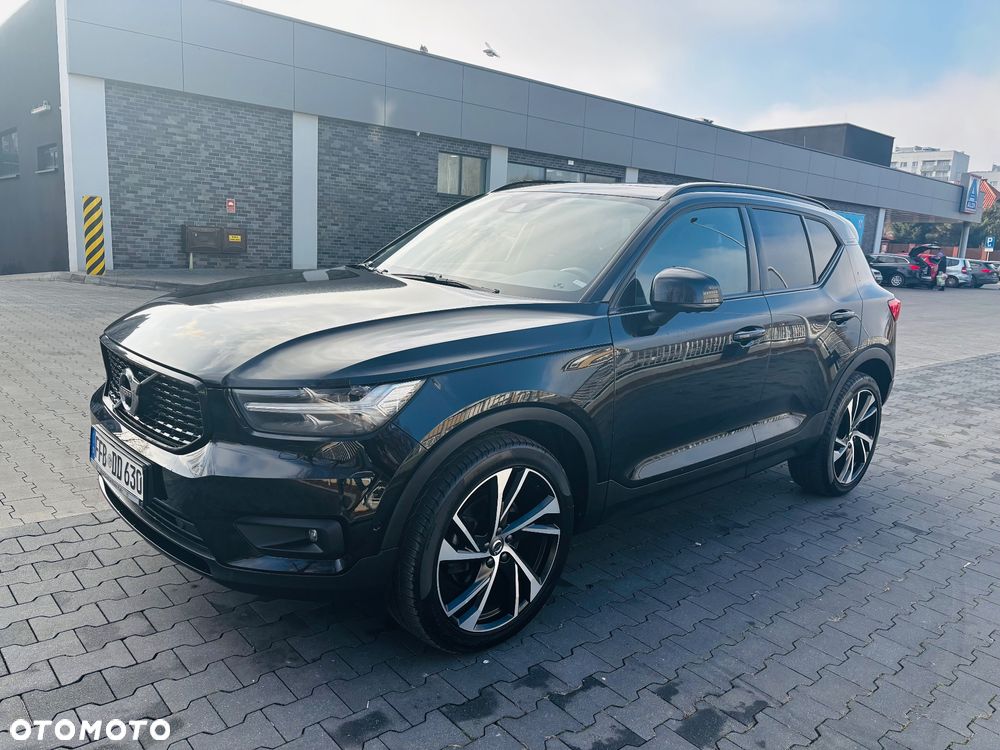 Volvo XC 40 D4 AWD Geartronic R-Design - 1