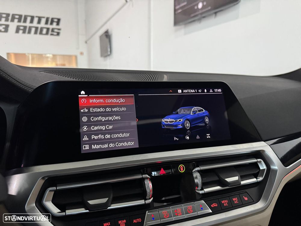 BMW 330 i Pack M Auto - 32