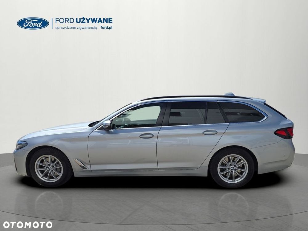 BMW Seria 5 530d mHEV - 14