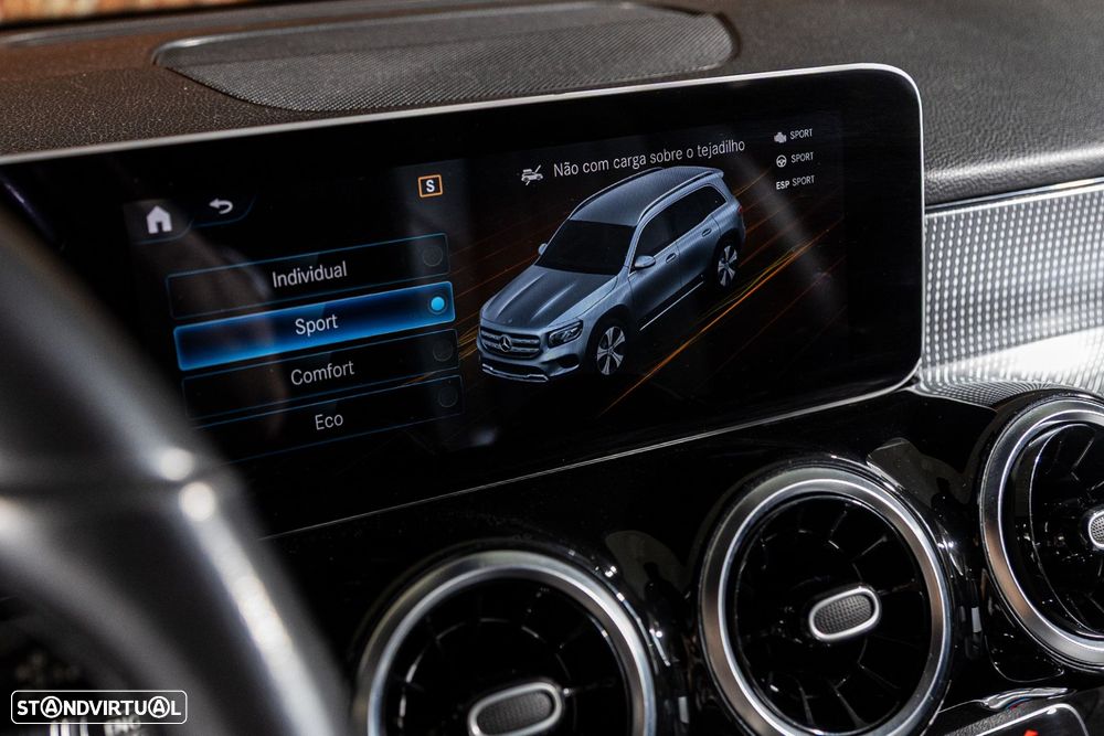 Mercedes-Benz GLB 200 d Progressive - 20