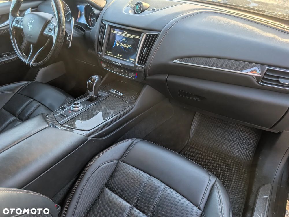 Maserati Levante S Q4 GranSport - 27