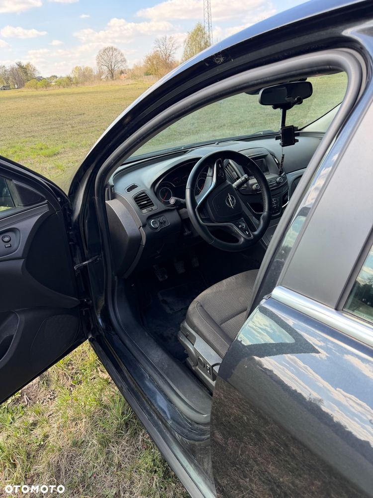 Opel Insignia 2.0 CDTI - 10