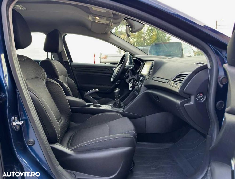 Renault Megane - 18