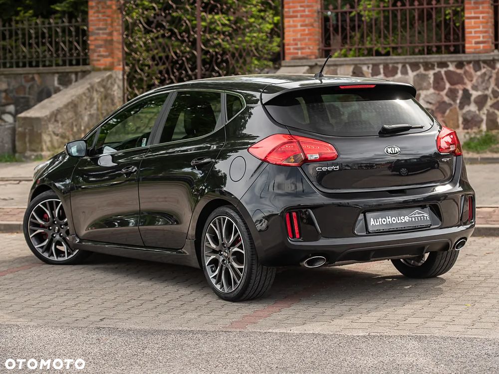Kia Ceed 1.6 T-GDI GT-Track - 8