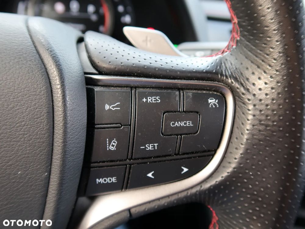 Lexus UX 200 F Sport 2WD - 26