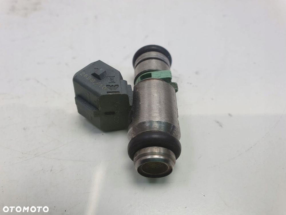 WTRYSKIWACZ Seat Ibiza II 1.6 8V _ wtrysk IWP023 - 3