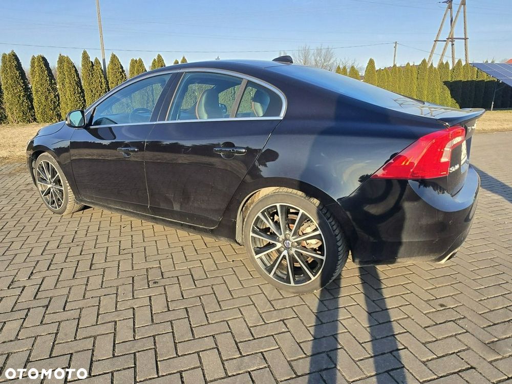 Volvo S60 - 10
