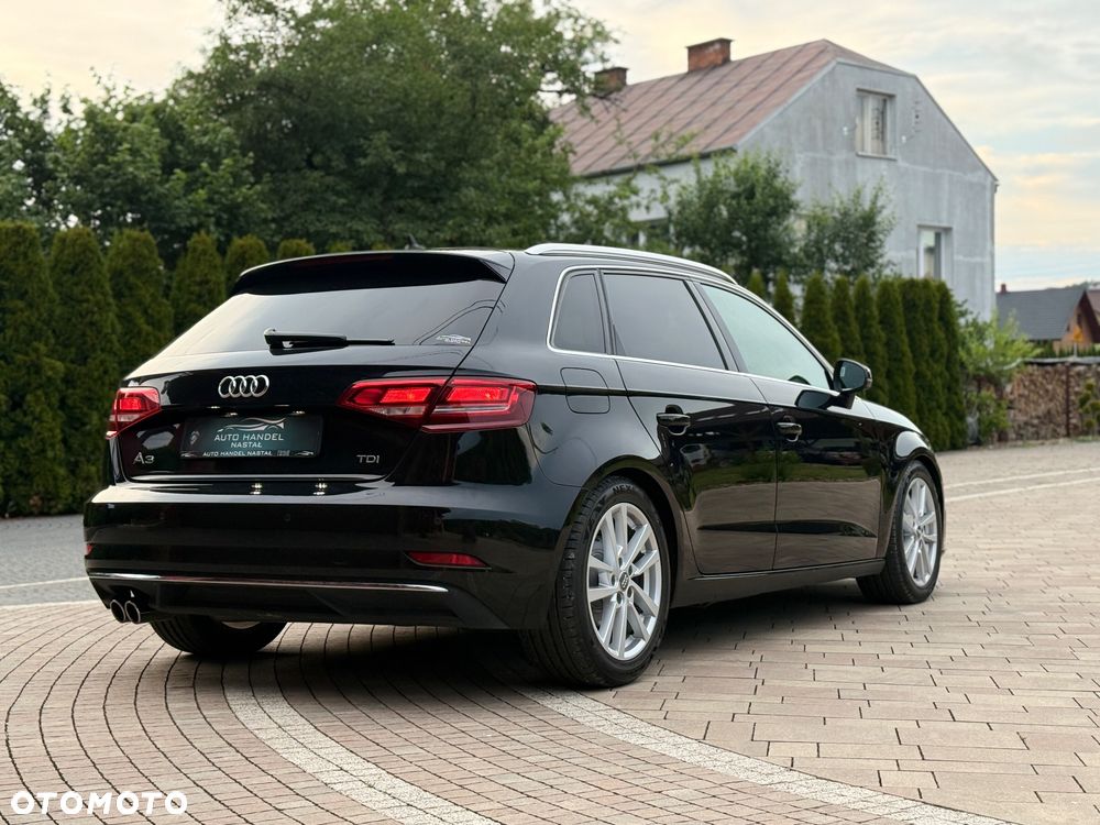 Audi A3 Sportback 2.0 TDI design - 13