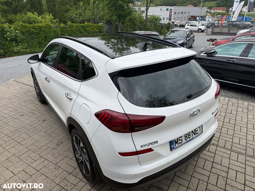 Hyundai Tucson - 13