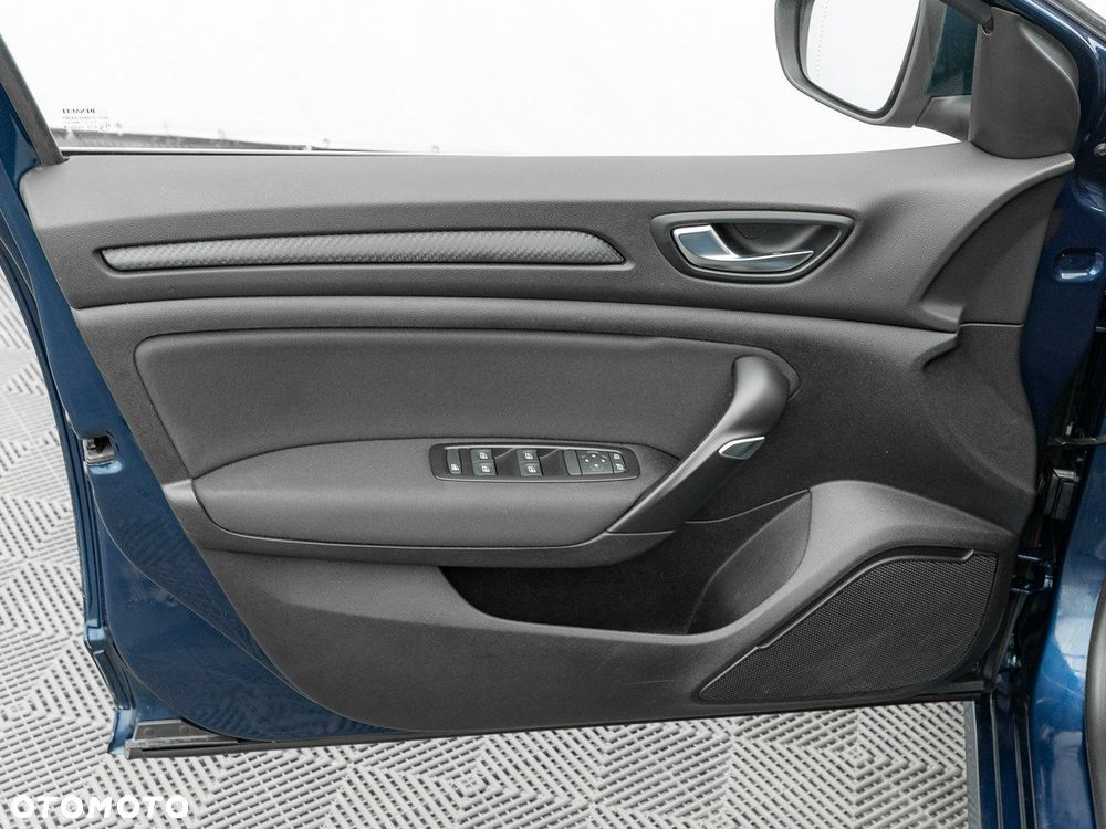 Renault Megane 1.5 Blue dCi Business - 13