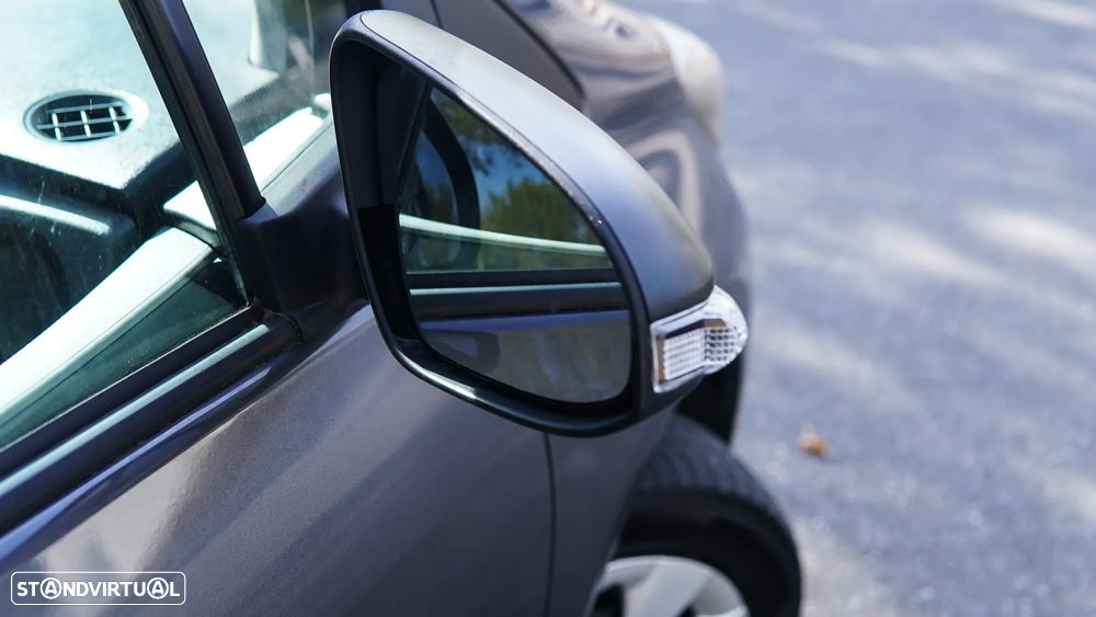 Toyota Yaris 1.0 VVT-i AC - 21