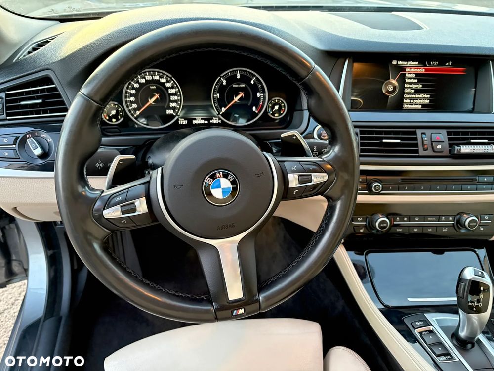 BMW Seria 5 520d xDrive - 30
